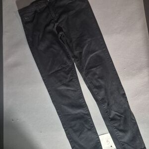 Black Skinny Jeans - Classic Solid Black